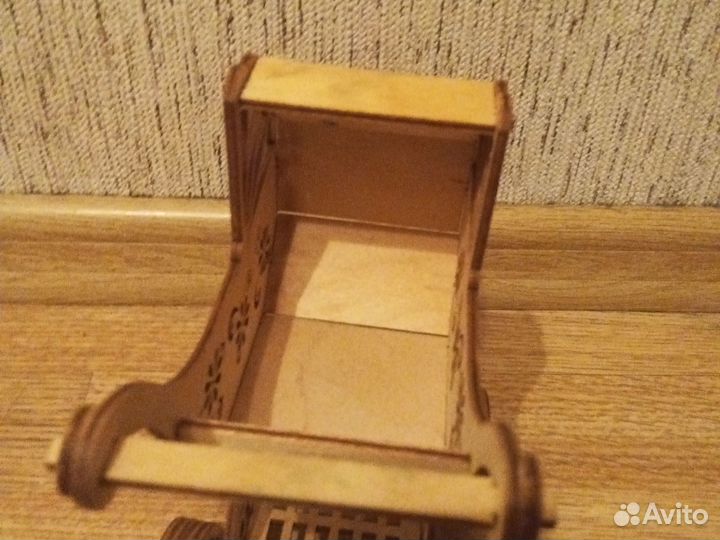 Коляска кукольная