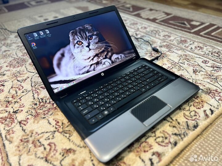 Отличный Ноутбук HP intel/120 ssd/4гб озу