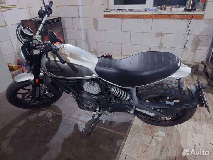 Мотоцикл ducati