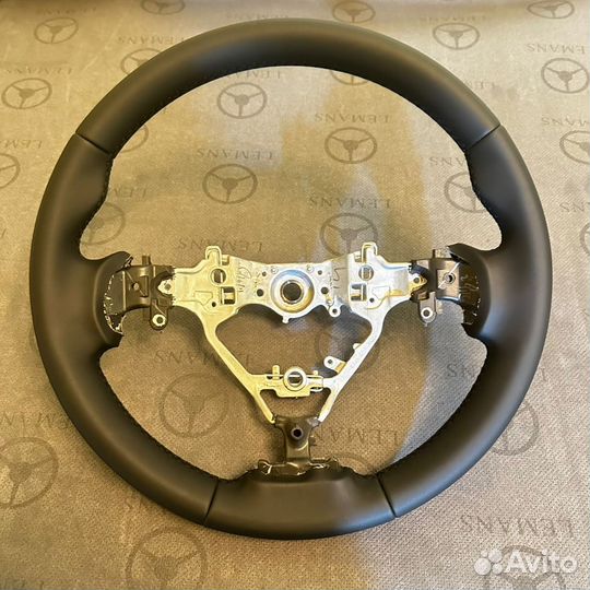 Руль Toyota Camry 55 кожаный Обмен