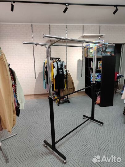 Стойка под одежду