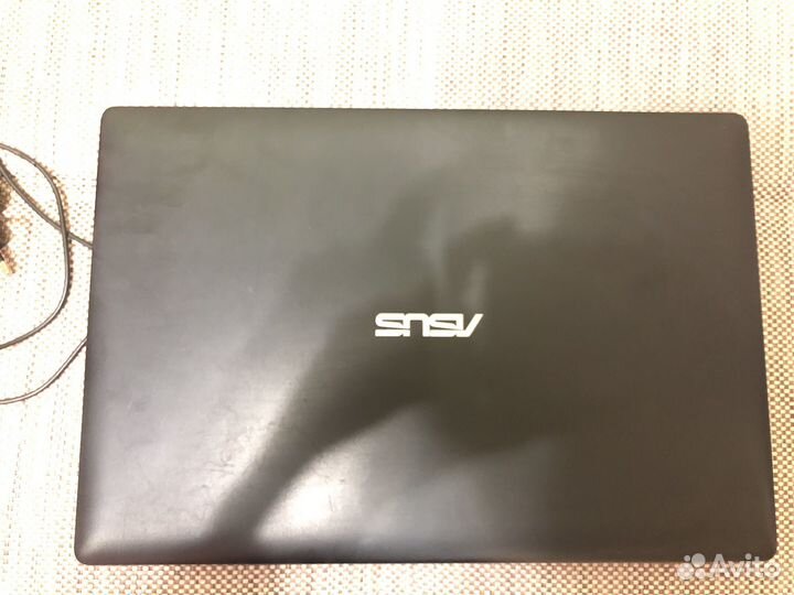 Ноутбук asus
