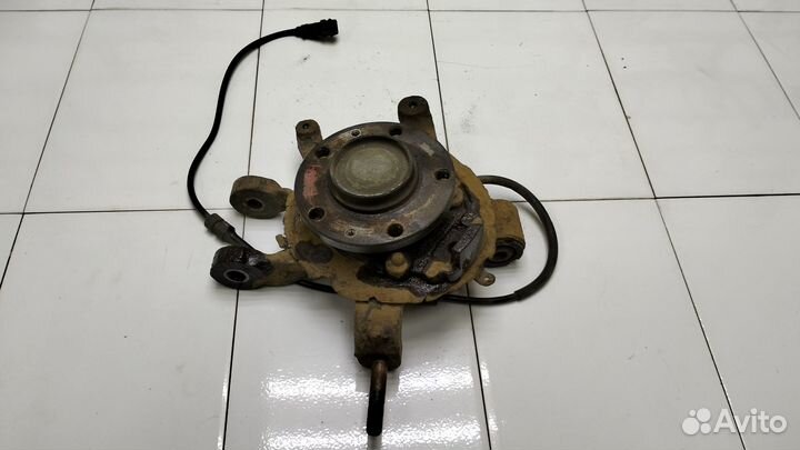 Кулак поворотный задний Peugeot 607