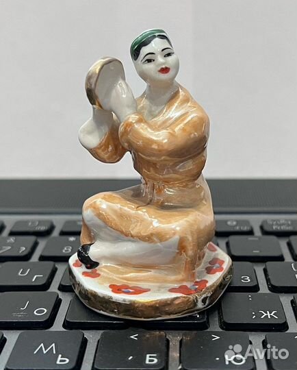 «Узбек с бубном»Дулево