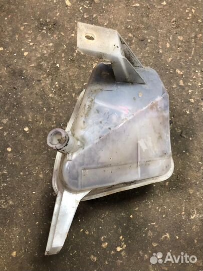 Расширительный бачок LADA Kalina 1