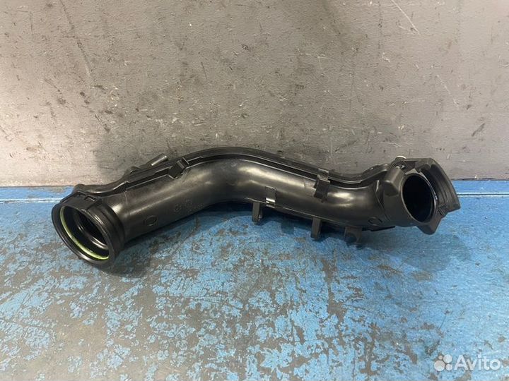 Патрубок дросселя Volkswagen Golf 6