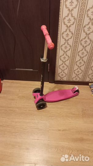 Детский самокат скутер