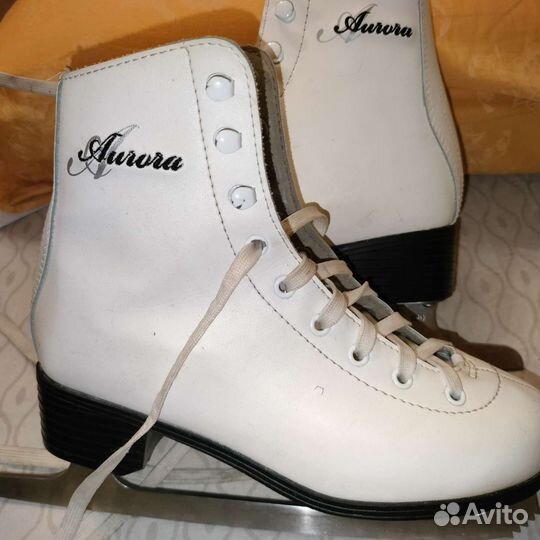 Коньки 35 размер