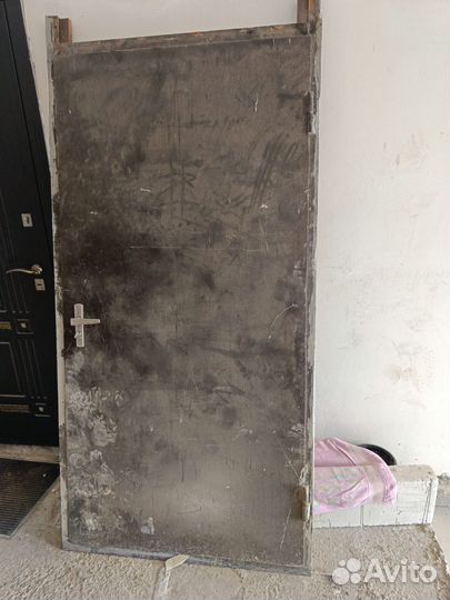 Двер входной