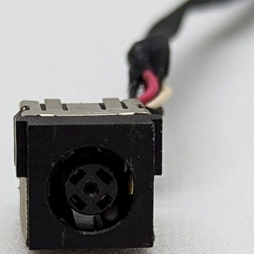 [DC301001100] Разъем Питания С Кабелем Dc301001100, Dell Latitud