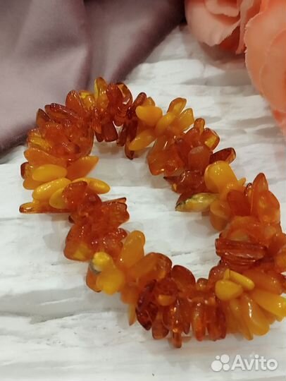 Браслет из янтаря