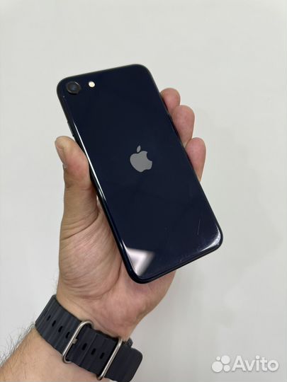 iPhone SE (2022), 64 ГБ