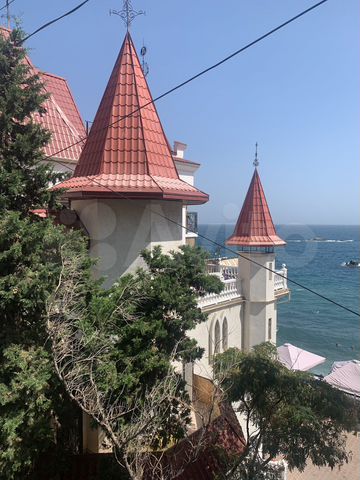 Дом 170 м² на участке 1 сот.