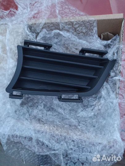 Заглушка бампера понтиак вайб