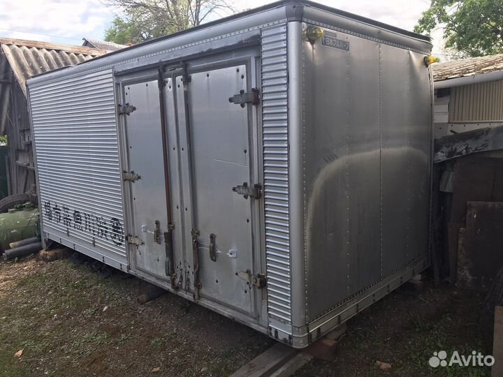 Фургон или будка бу