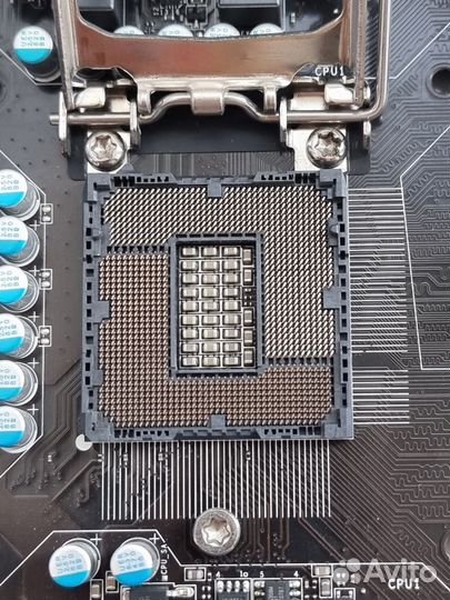 Материнская плата 1155 MSI H77 4 слота