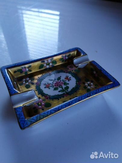 Фарфоровая пепельница Германия