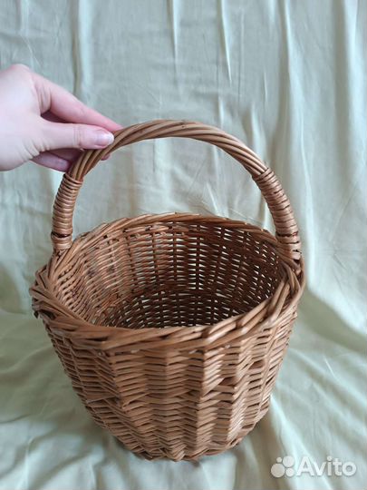 Корзина плетеная