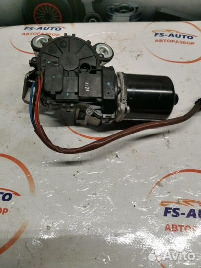 Мотор стеклоочистителя передний Opel Antara 2.2