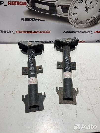 Кронштейны переднего бампера BMW E34 525tds M51D25