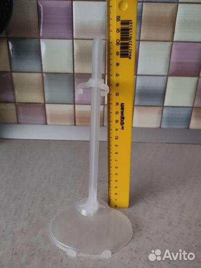 Подставка для кукол