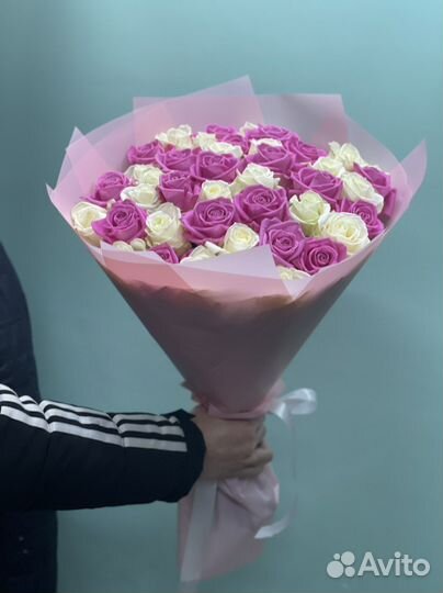 Роза шикарный букеты