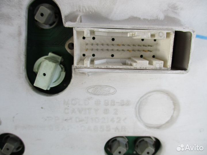 Панель приборов Форд Фокус 1