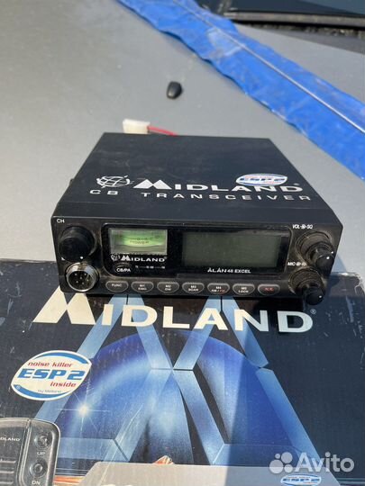 Автомобильная рация с антенной