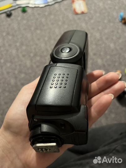 Вспышка камеры canon