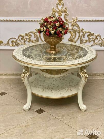 Журнальный столик круглый