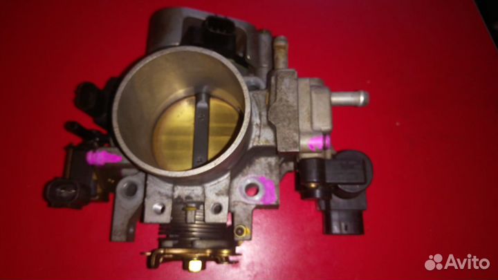 Дросельная заслонка от двигателя к20а Хонда/японец