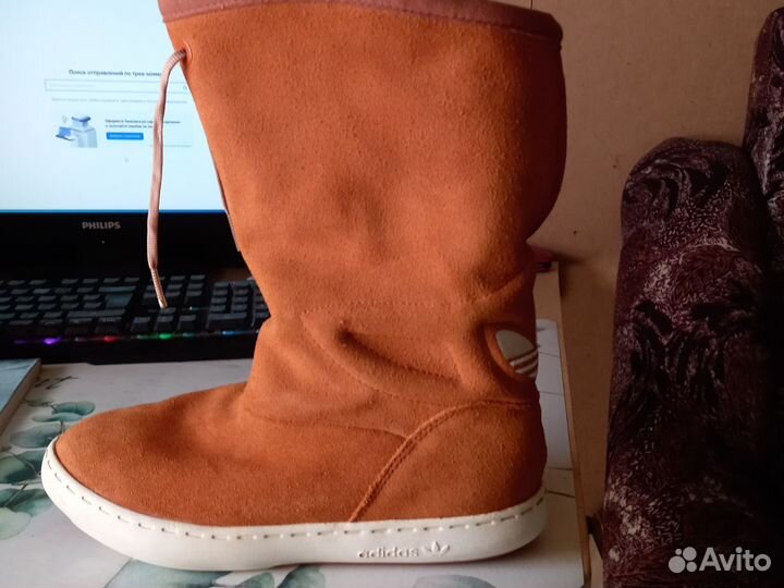 Кроссовки женские 37 размер