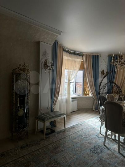 3-к. квартира, 109 м², 10/10 эт.