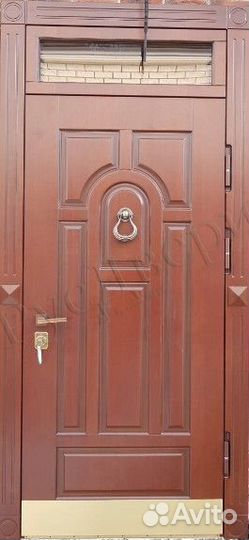 Металлическая входная дверь с фрамугой