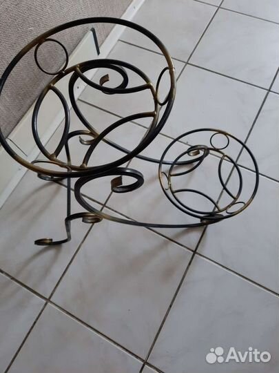 Подставки для цветов. Ковка