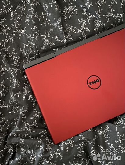 Игровой ноутбук dell inspiron красный 15.6 FullHD