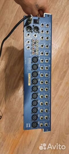 Диджейский пульт