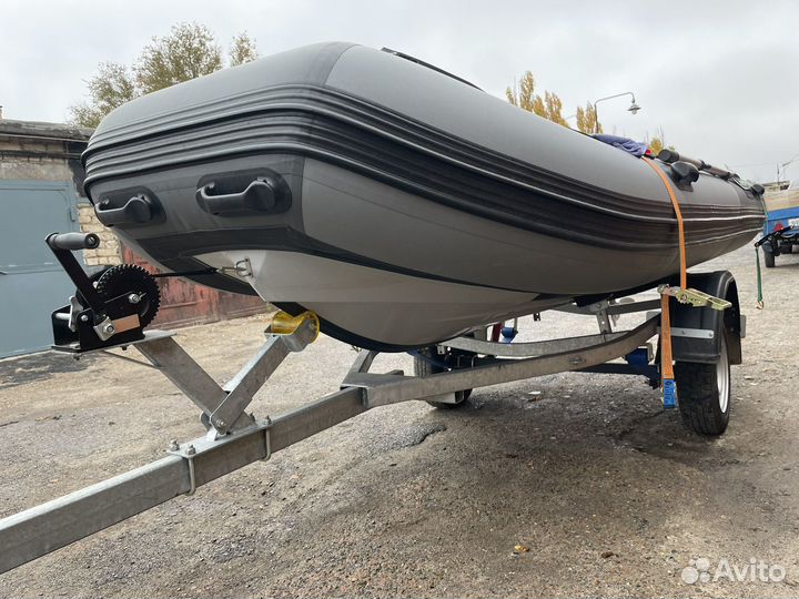 Лодка, мотор, прицеп