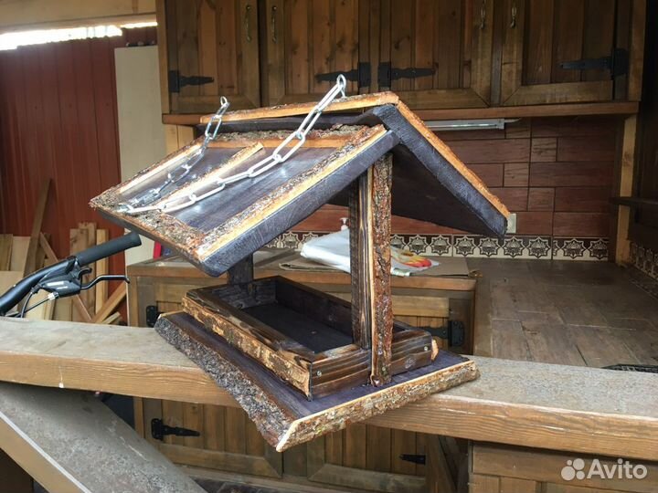 Кормушка для птиц