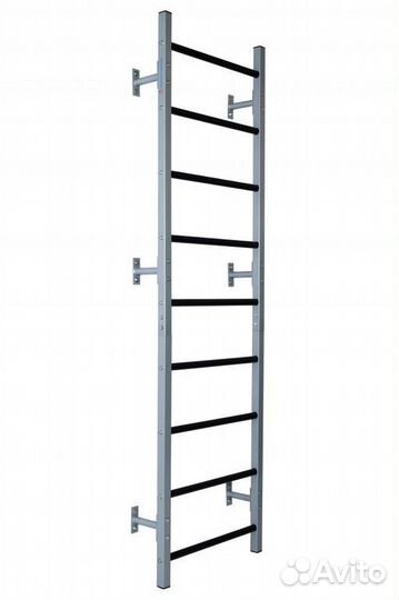 Шведская стенка серая с черными перекладинами