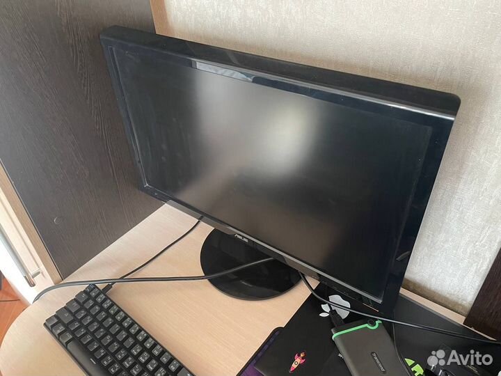 Монитор Asus 23