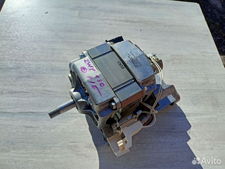 Мотор стиральной машины Zanussi AEG Electrolux