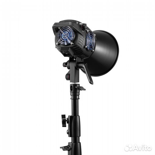 Осветитель Zhiyun molus B100