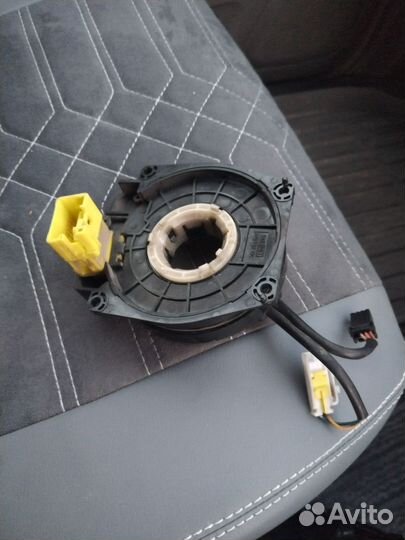 Подрулевой шлейф