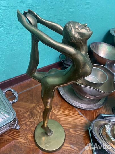 Бронзовые статуэтки