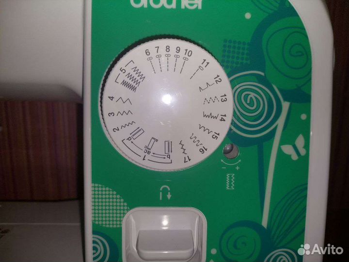 Швейная машина Brother