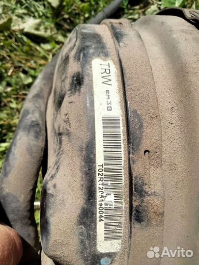 Вакуумный усилитель тормозов Jeep Liberty