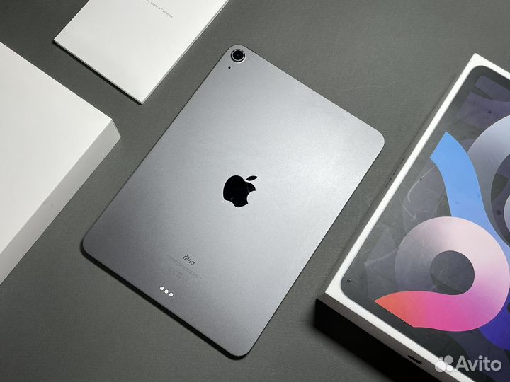 Отличный iPad Air 4 + SMART folio