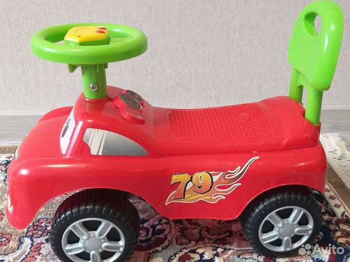 Машинка каталка