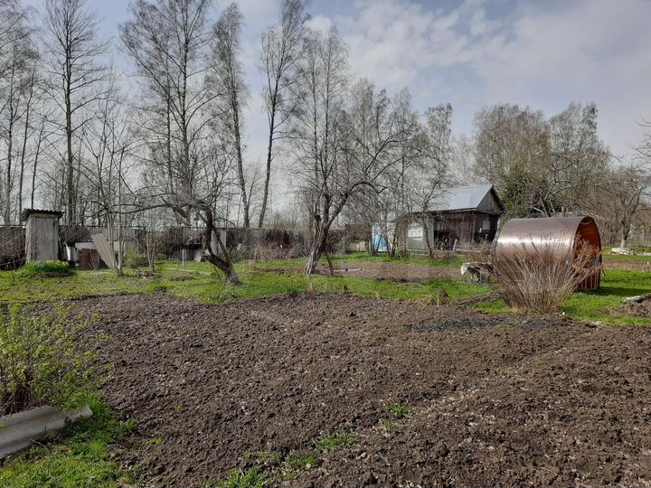 Дача 30 м² на участке 8 сот.